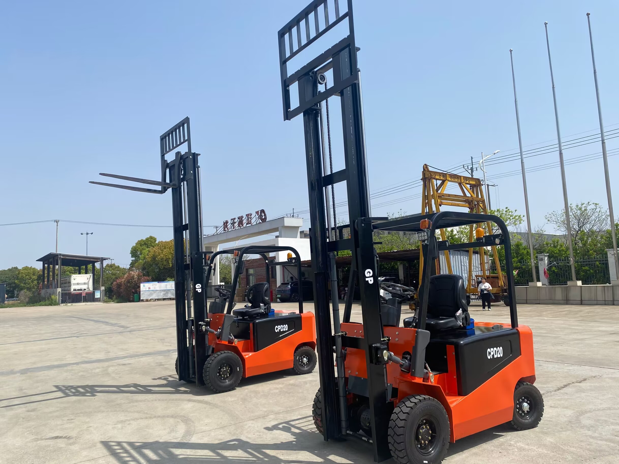 Forklift listrik CPD20 CPD25 2Ton 2.5T