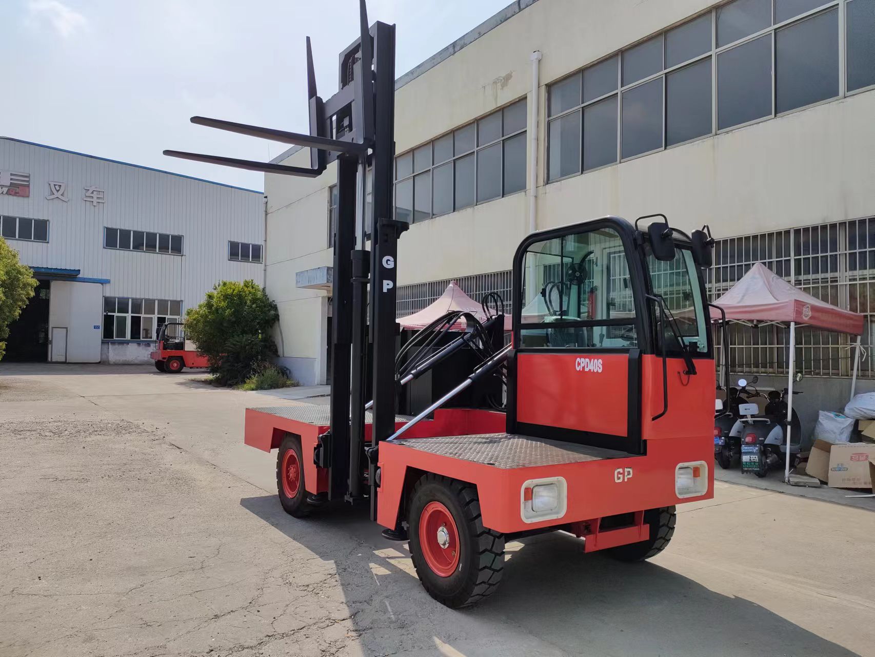 Forklift samping CPCD30S