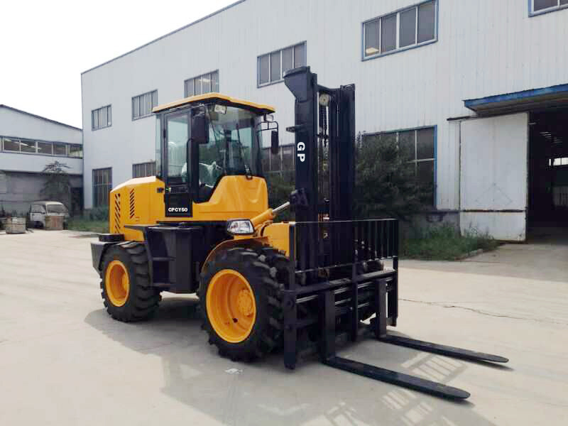 Forklift kasar medan CPCY70 CPCY100