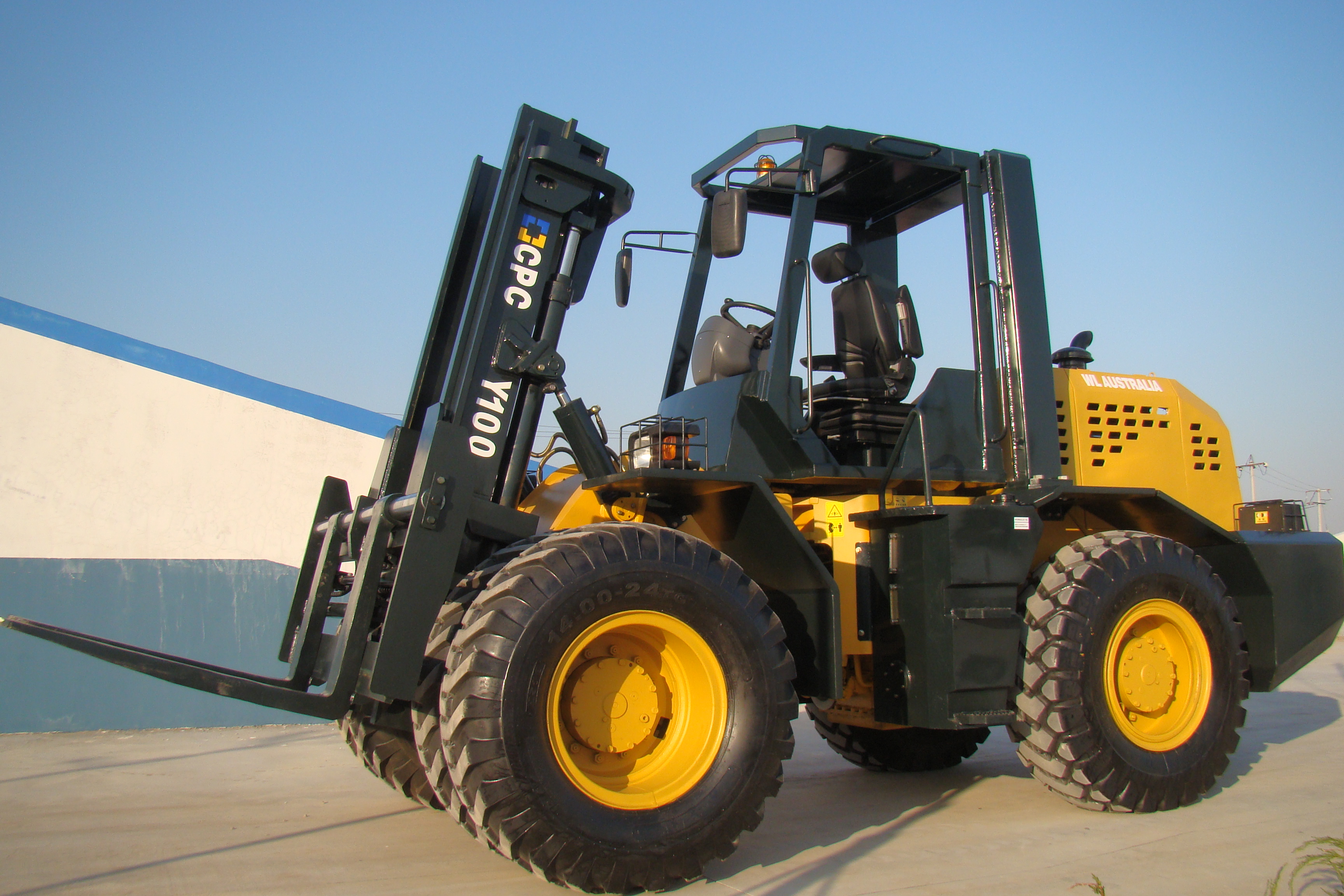 Forklift kasar medan CPCY70 CPCY100